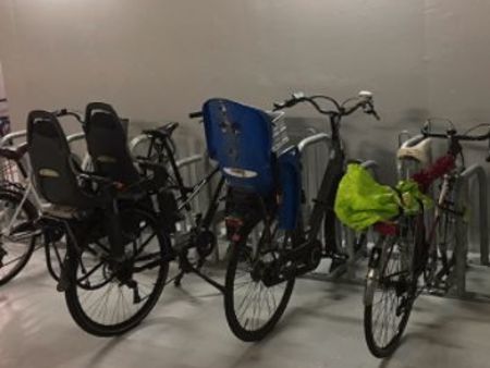 stationnement vélo sécurisé 200m de la mairie