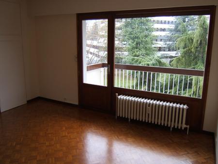 appartement 1 pièce 32 m² chambéry (73000)