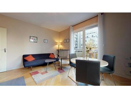 appartement calme de 40 m² - 1 ch - balcon et parking privatif - lyon 3 proche centre-vill
