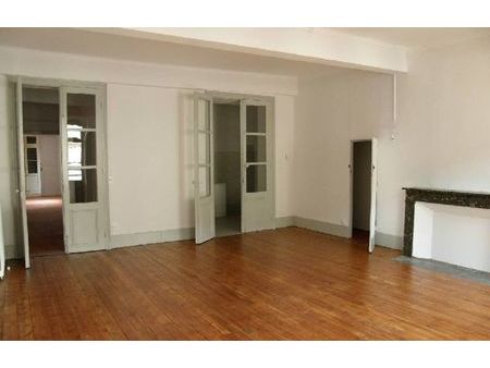 location appartement 4 pièces 130 m² montauban (82000)
