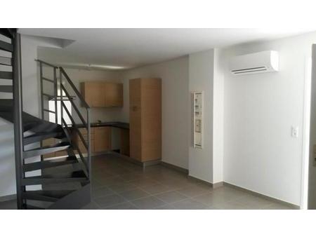 vente appartement 3 pièces 63m2 saint-florent 20217 - 261000 € - surface privée