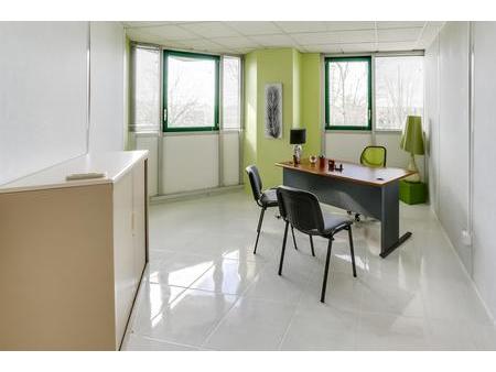 location de bureau de 18 m² à saint-genis-pouilly - 01630
