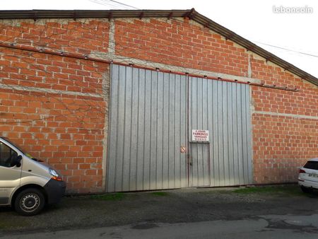 garage pour vehicules  camping car moto  gimont gers