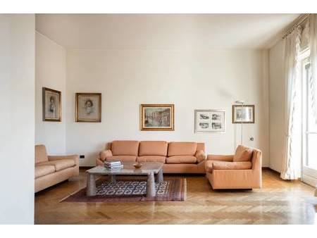 propriété de prestige en vente à milan : élégant appartement dans la région d’arco della p