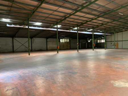 location d'entrepôt de 3 400 m² à podensac - 33720