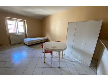 location appartement 1 pièce 30 m² le puy-en-velay (43000)