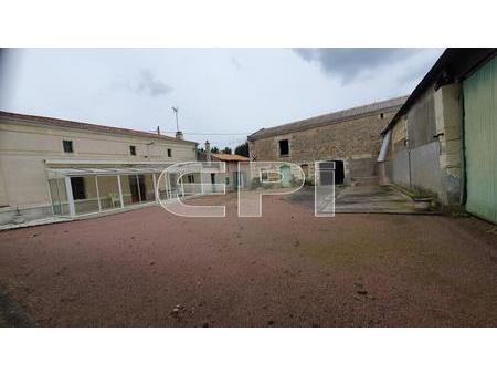 vente maison à saint-cyr-la-lande (79100) : à vendre / saint-cyr-la-lande