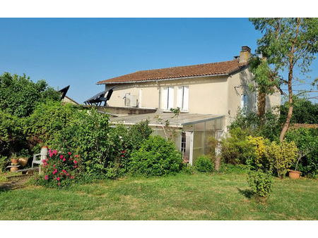 vente maison 8 pièces 200 m² saint-martin-le-pin (24300)