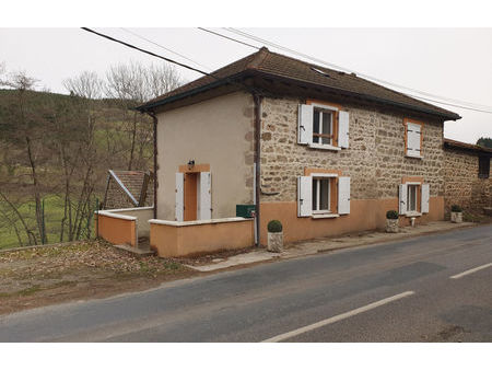 vente maison 5 pièces 112 m² saint-vincent-de-reins (69240)