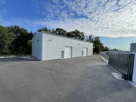 location d'entrepôt de 175 m² à saint-loubès - 33450