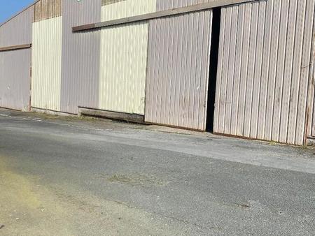 location garage box et parking 80 m² à fontenay-le-comte