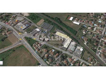 location d'entrepôt de 1 450 m² à saint-alban-de-roche - 38080