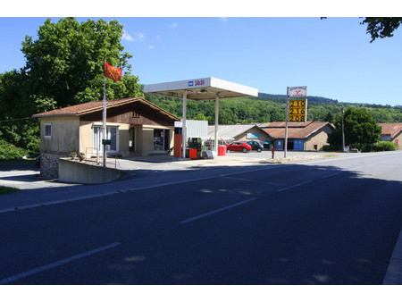 tarn : sud du dtarn en bordure de le d612  station essence 24/24h   dépot de gaz  petite m