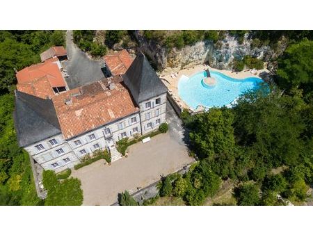 vente château villeneuve-sur-lot 19 pièces 760 m²