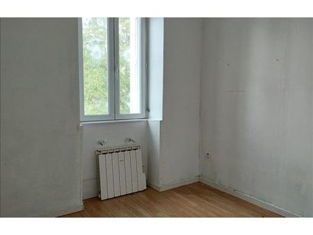 vente appartement 2 pièces 36 m² commentry (03600)