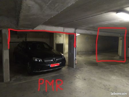 parking pmr 12m2