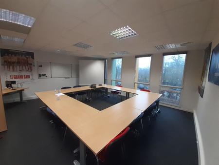 vente bureaux et commerces à chartres-de-bretagne (35131) : à vendre / 89m² chartres-de-br