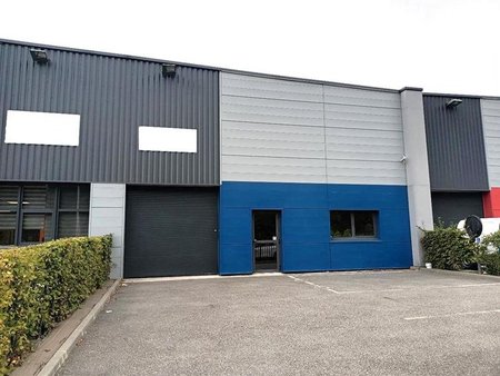 location entrepôt harfleur 150 m²