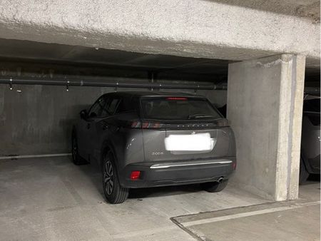 place de parking sous-sol