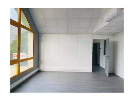 location de bureau de 140 m² à saint-nazaire - 44600