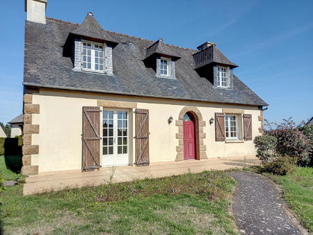 vente maison à saint-étienne-en-coglès (35460) : à vendre / 111m² saint-étienne-en-coglès