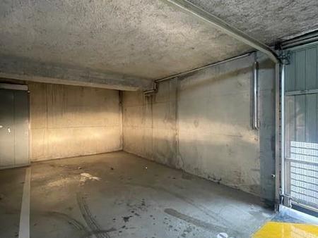 location garage box et parking à coulaines (72190) : à louer / coulaines