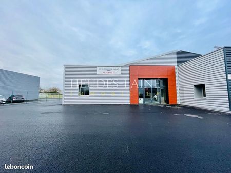local commercial 458 m²