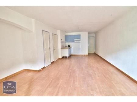 location appartement olliergues (63880) 2 pièces 50m²  348€
