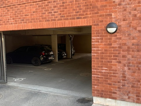 parking / box armentieres