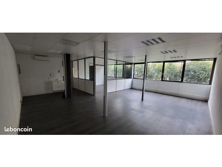 bureaux 5 pièces 205 m² floirac