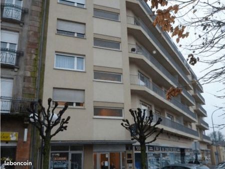 local commercial 43 m²
