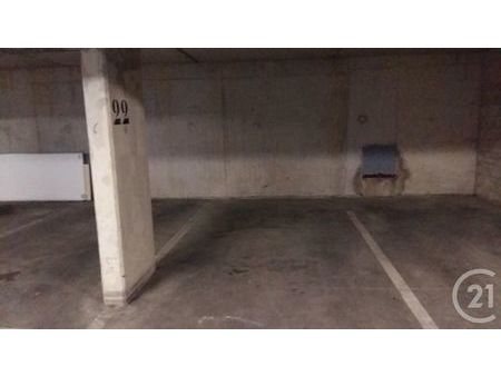 parking à louer - 12 m2 - le plessis trevise - 94 - ile-de-france