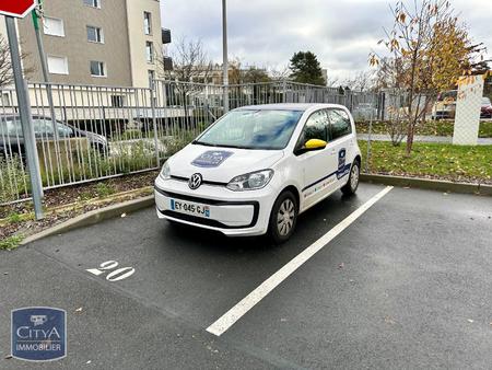 parking - mont st aignan