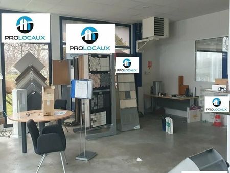 local commercial 289 m²