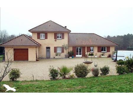 vente maison 8 pièces 194 m² saint-géraud-de-corps (24700)