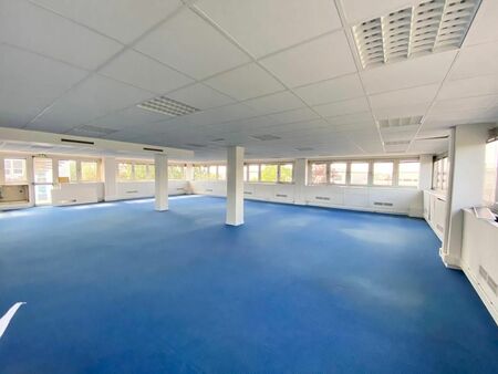 bureaux 448 m² le chesnay