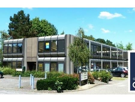 location bureau 500 m² rennes (35700)
