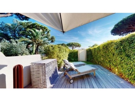 ramatuelle - bel appartement duplex ã vendre avec terrasses & jardin au coeur d'un domaine