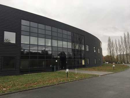 location de bureau de 1 248 m² à boigny-sur-bionne - 45760