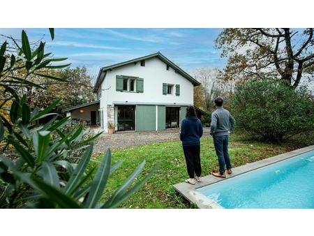 vente maison 7 pièces 200m2 bayonne 64100 - 785000 € - surface privée