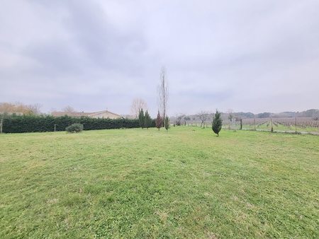 vente terrain 800 m²