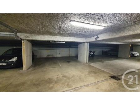 parking à louer - 16 m2 - lyon - 69008 - rhone-alpes