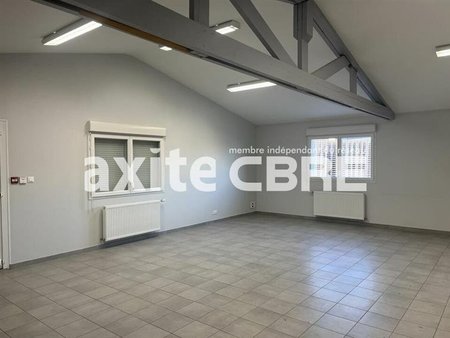 location bureau charancieu 80 m²