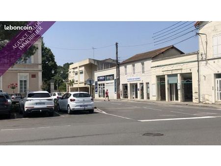 local commercial 300 m²