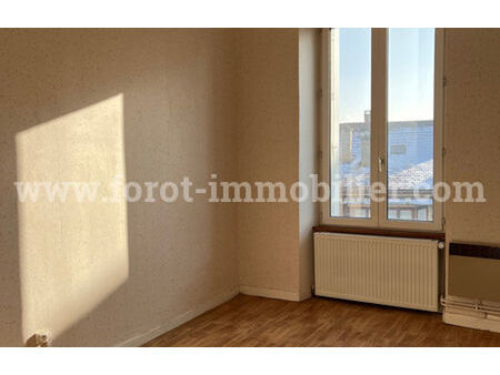 location appartement 2 pièces 45 m² saint-agrève (07320)