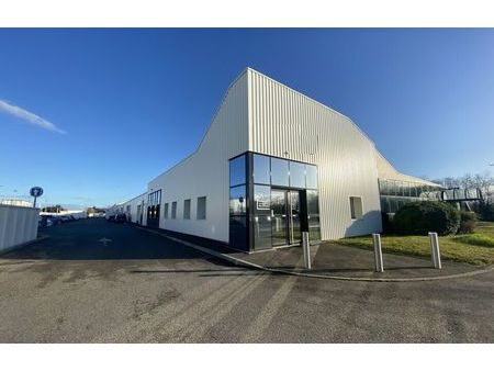 location commerce 520 m² reyrieux (01600)