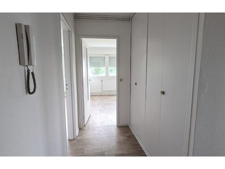 location appartement 4 pièces 80 m² creutzwald (57150)