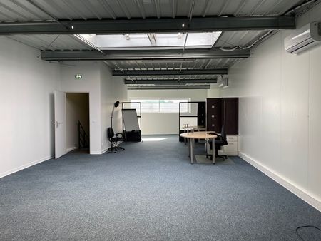 bureaux 100 m² floirac