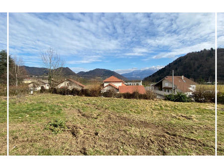 vente terrain 2609 m² saint-nicolas-de-macherin (38500)