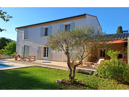 vente maison 5 pièces 155 m² saint-rémy-de-provence (13210)